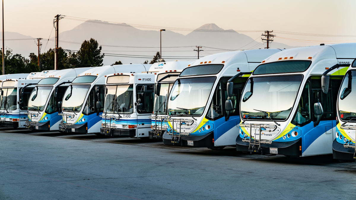 foothilltransit_fleetmix_creditfoothilltransit.5e67de6551537.jpg